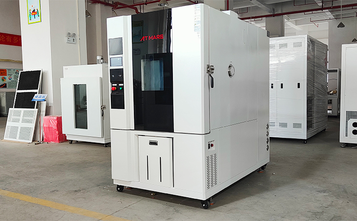 恒溫恒濕試驗(yàn)機(jī)濕度上不去的原因有哪些?(圖1) 恒溫恒濕試驗(yàn)機(jī)濕度上不去的原因有哪些?(圖1)