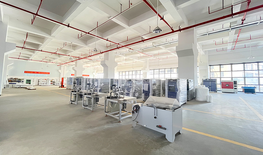 氙燈老化試驗機燈管發黃的原因(圖1) 氙燈老化試驗機燈管發黃的原因(圖1)